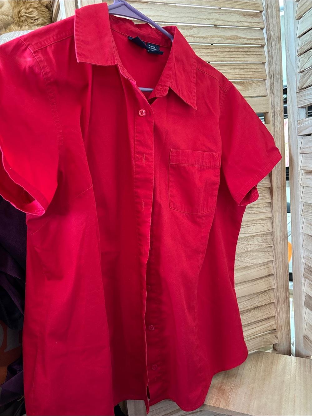 Basic Editions Red Short-Sleeve Button-Down Shirt Large